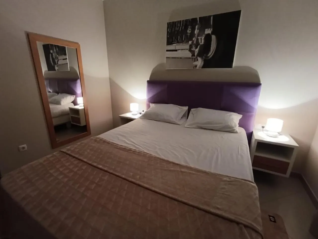 מינדלו Elly Apartamentos 0*,